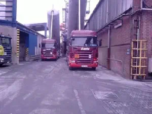 Kippsilo entladung in Duisburg